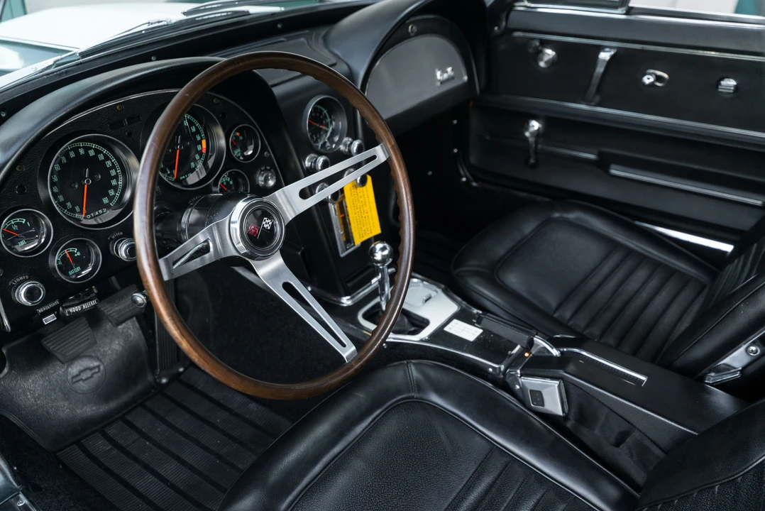 1967 Chevrolet Corvette C2 - Image 27 of 31