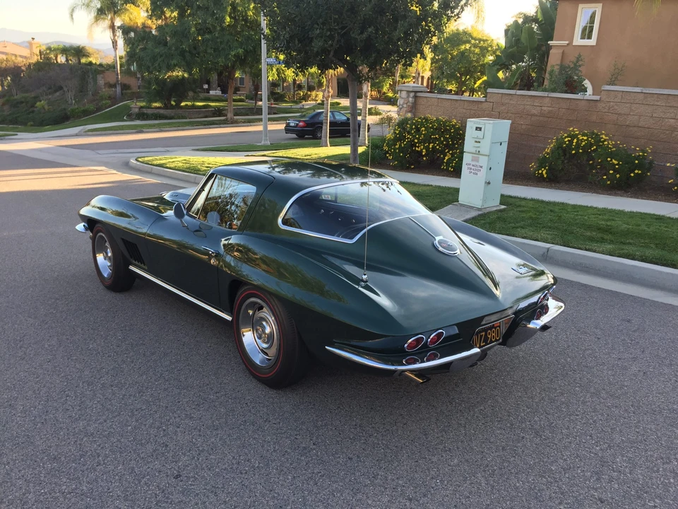 1967 Chevrolet Corvette C2 - Image 4 of 31