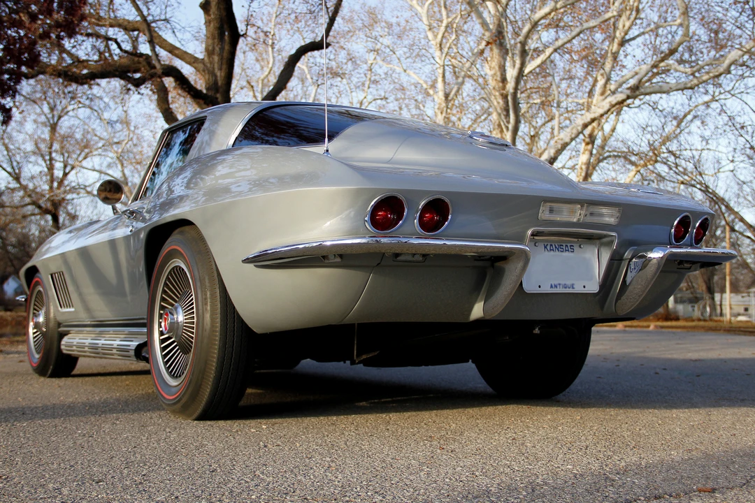 1967 Chevrolet Corvette C2 - Image 8 of 31