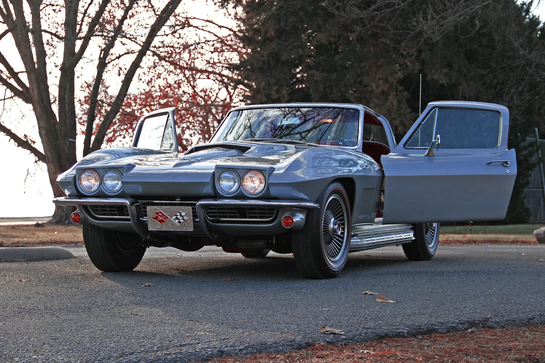 1967 Chevrolet Corvette C2 - Image 10 of 31
