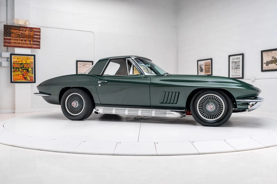 1967 Chevrolet Corvette C2 - Image 28 of 31