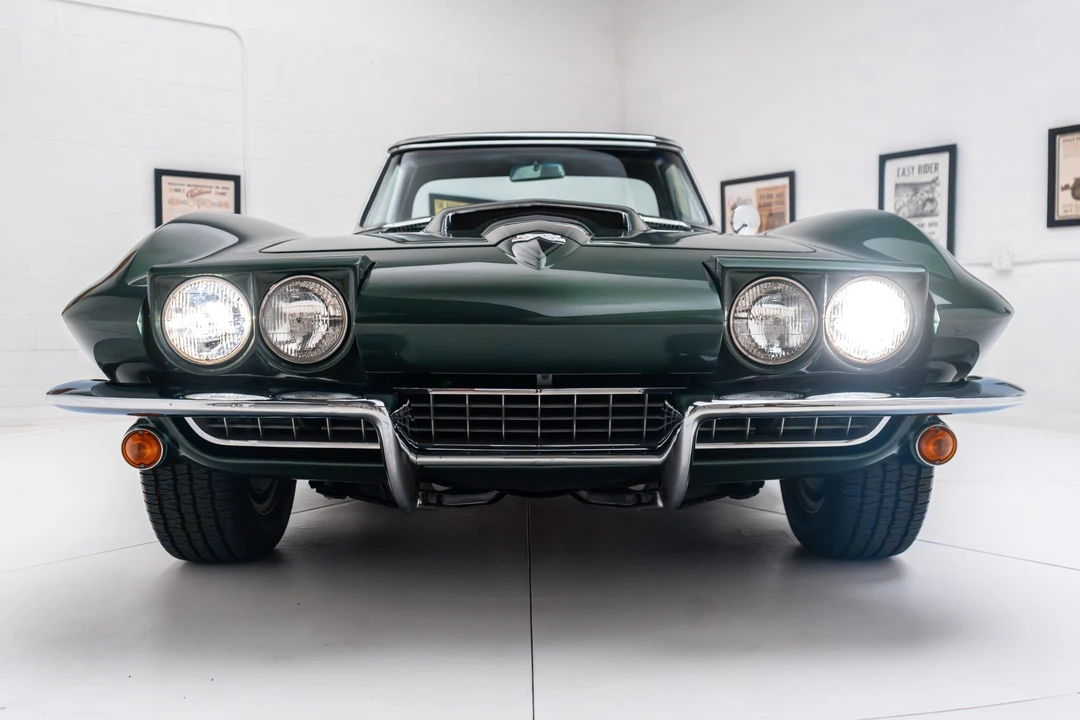 1967 Chevrolet Corvette C2 - Image 25 of 31