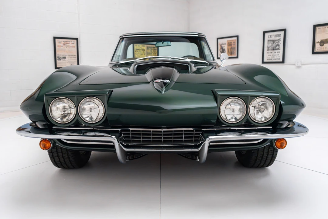 1967 Chevrolet Corvette C2 - Image 24 of 31