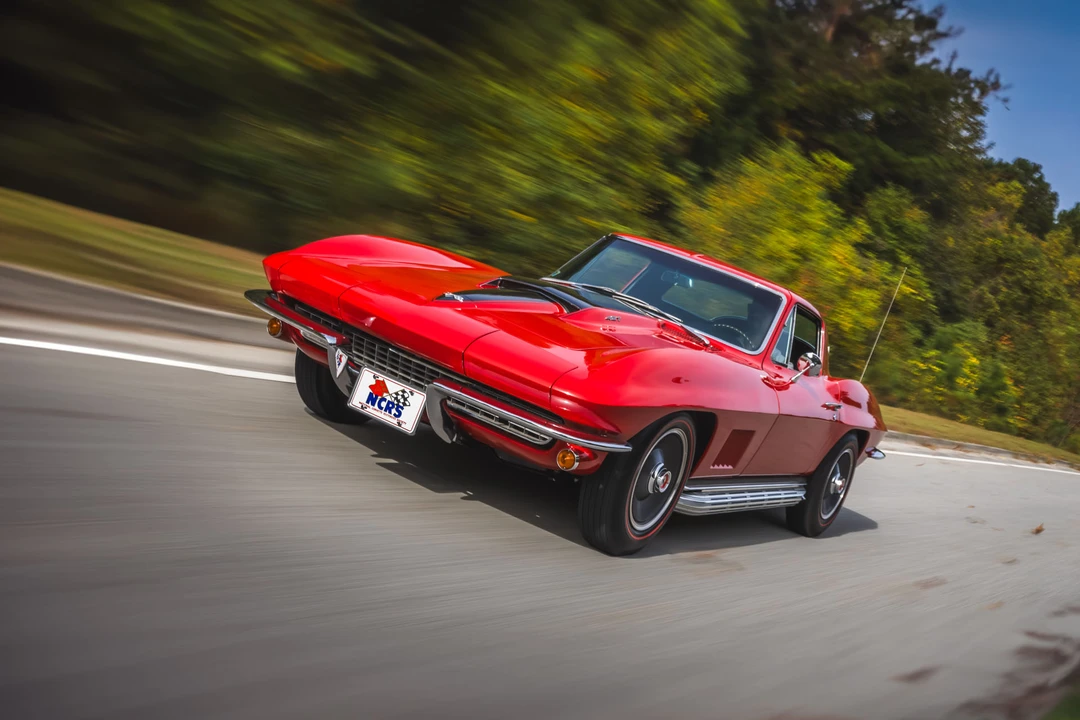 1967 Chevrolet Corvette C2 427 - Image 13 of 31