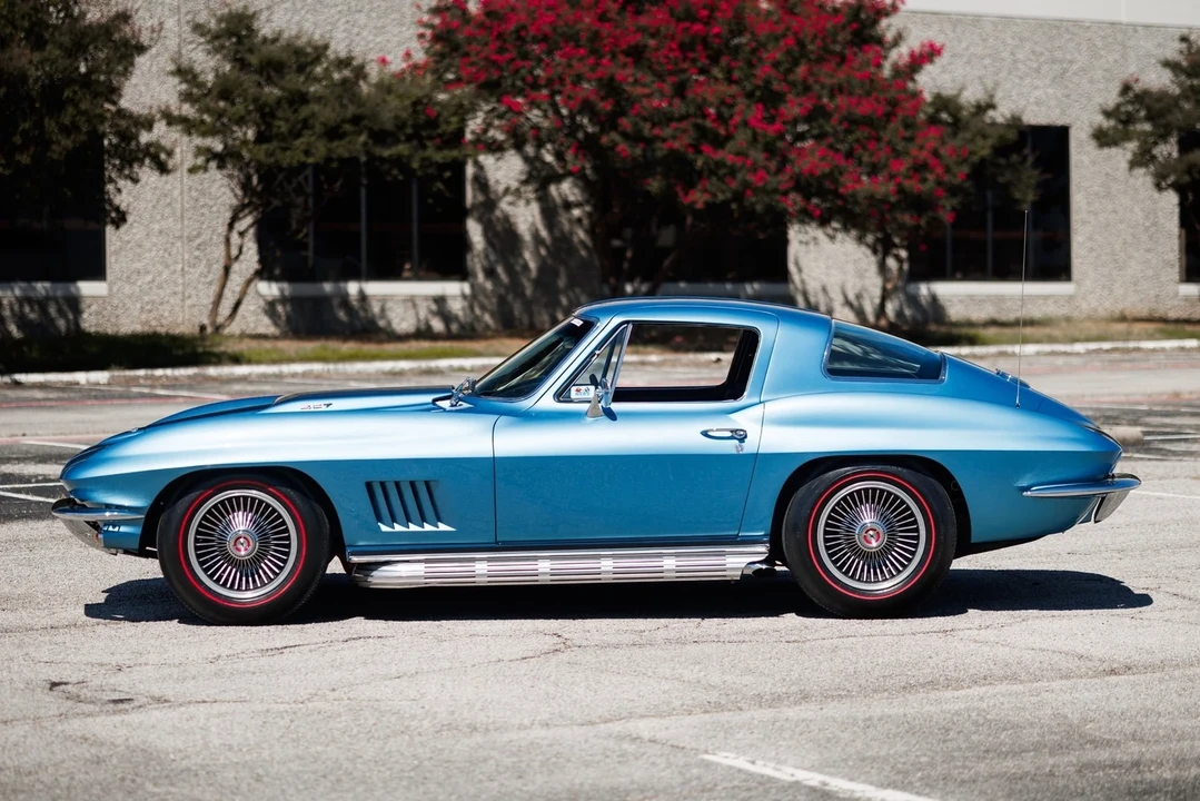 1967 Chevrolet Corvette C2 - Image 11 of 21