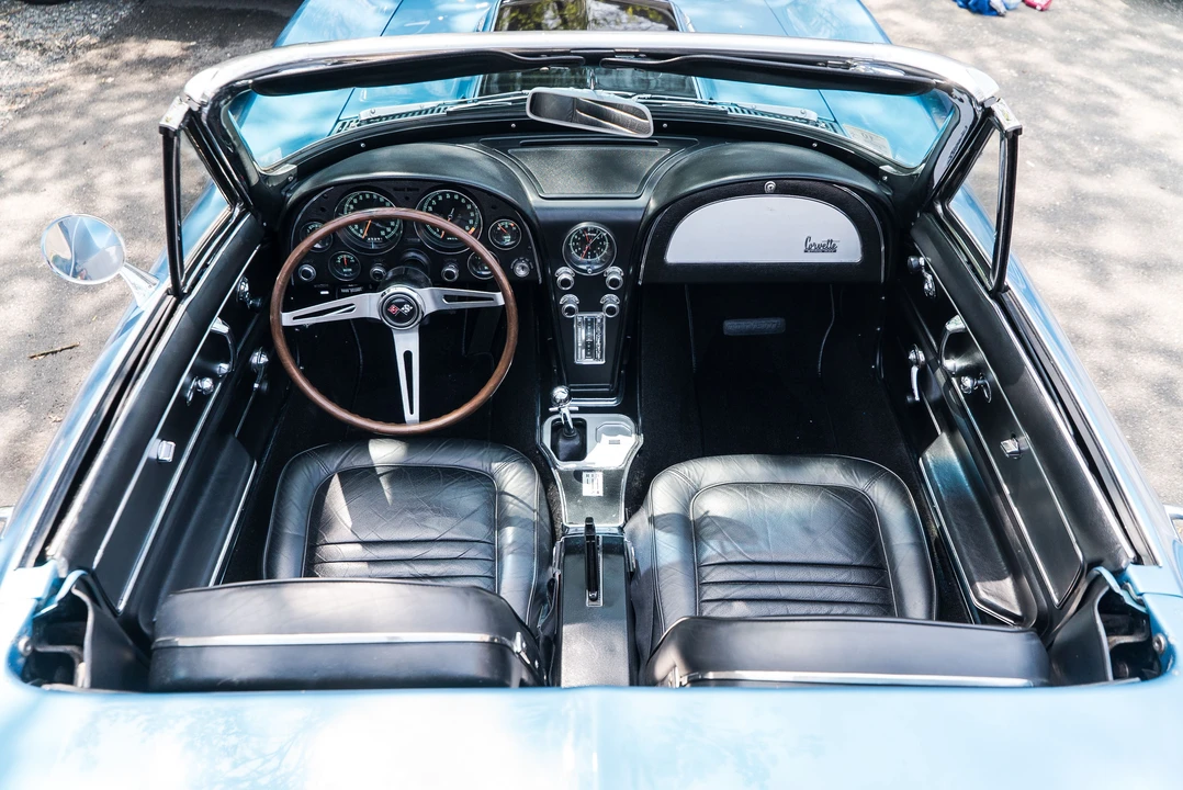 1967 Chevrolet Corvette C2 - Image 24 of 31
