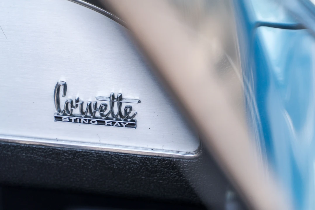 1967 Chevrolet Corvette C2 - Image 17 of 31
