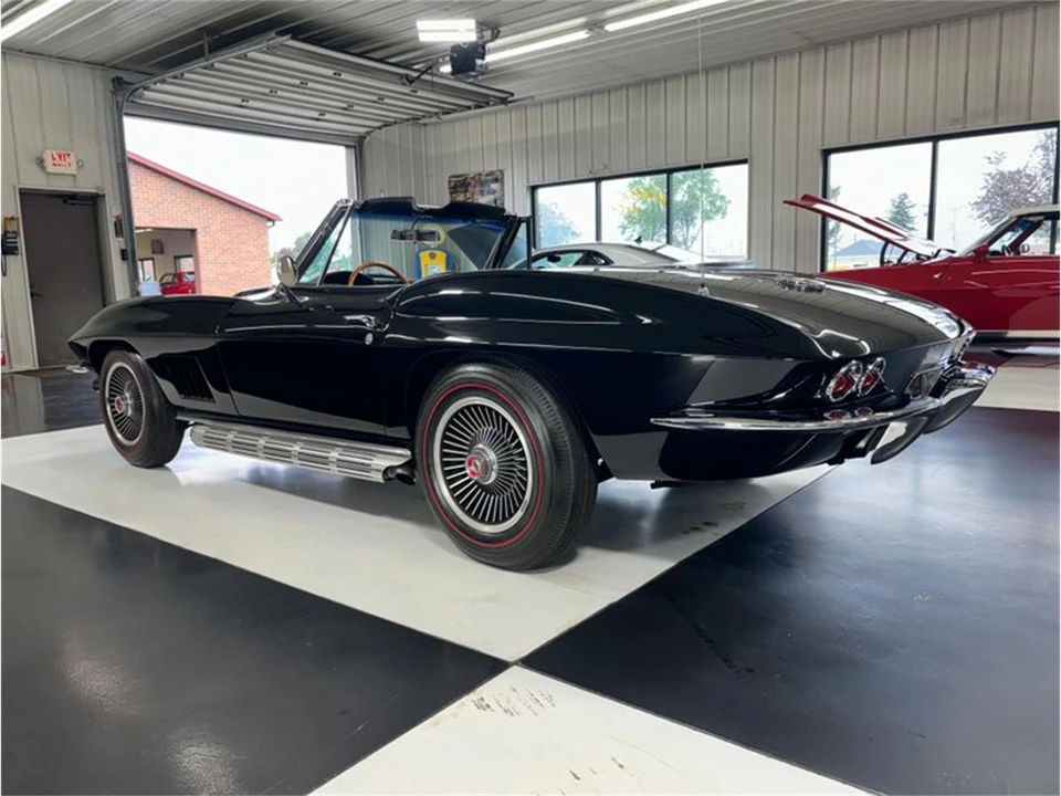 1967 Chevrolet Corvette C2 - Image 14 of 31