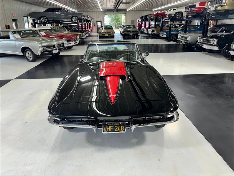 1967 Chevrolet Corvette C2 - Image 5 of 31