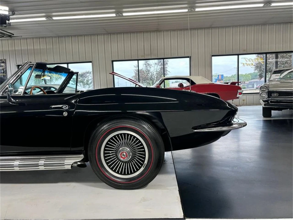 1967 Chevrolet Corvette C2 - Image 17 of 31