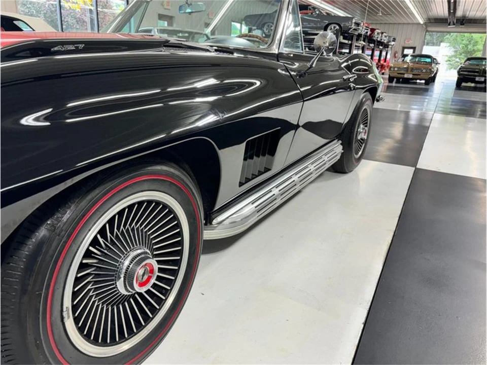 1967 Chevrolet Corvette C2 - Image 23 of 31