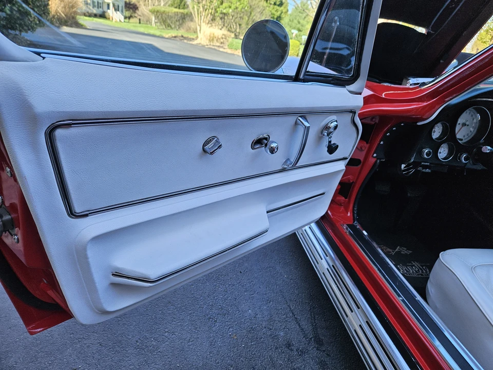 1967 Chevrolet Corvette C2 - Image 19 of 24