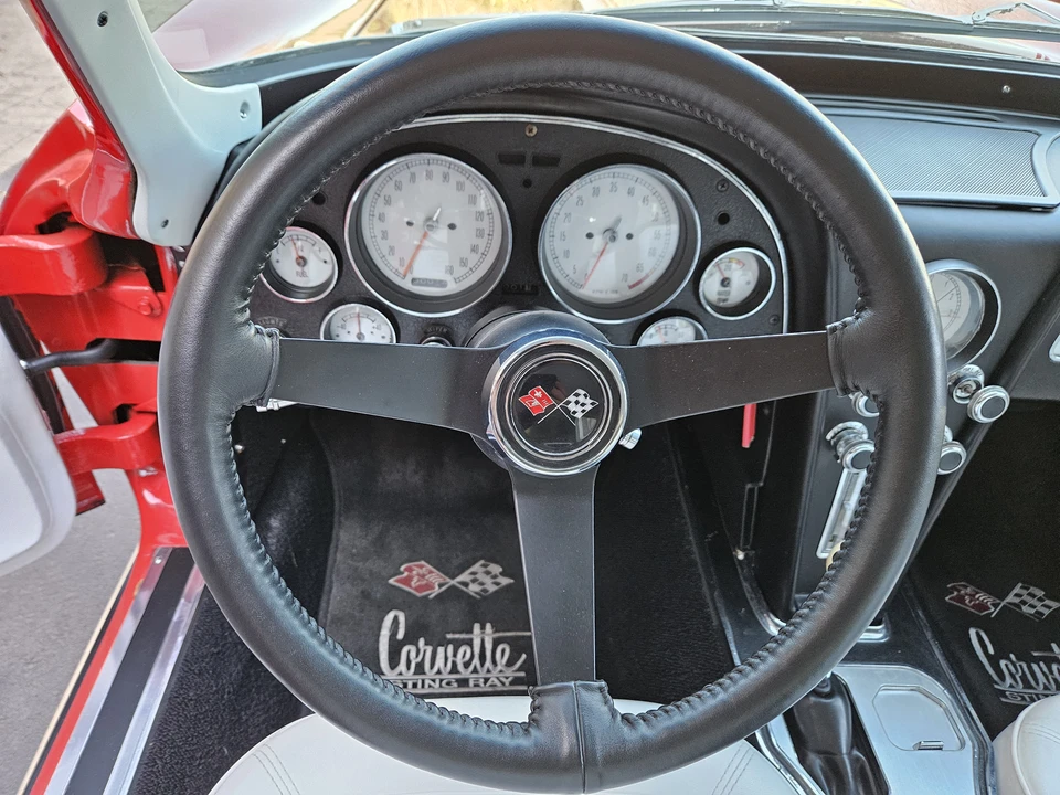 1967 Chevrolet Corvette C2 - Image 17 of 24