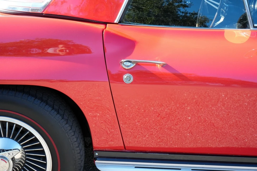 1967 Chevrolet Corvette C2 427 - Image 13 of 31