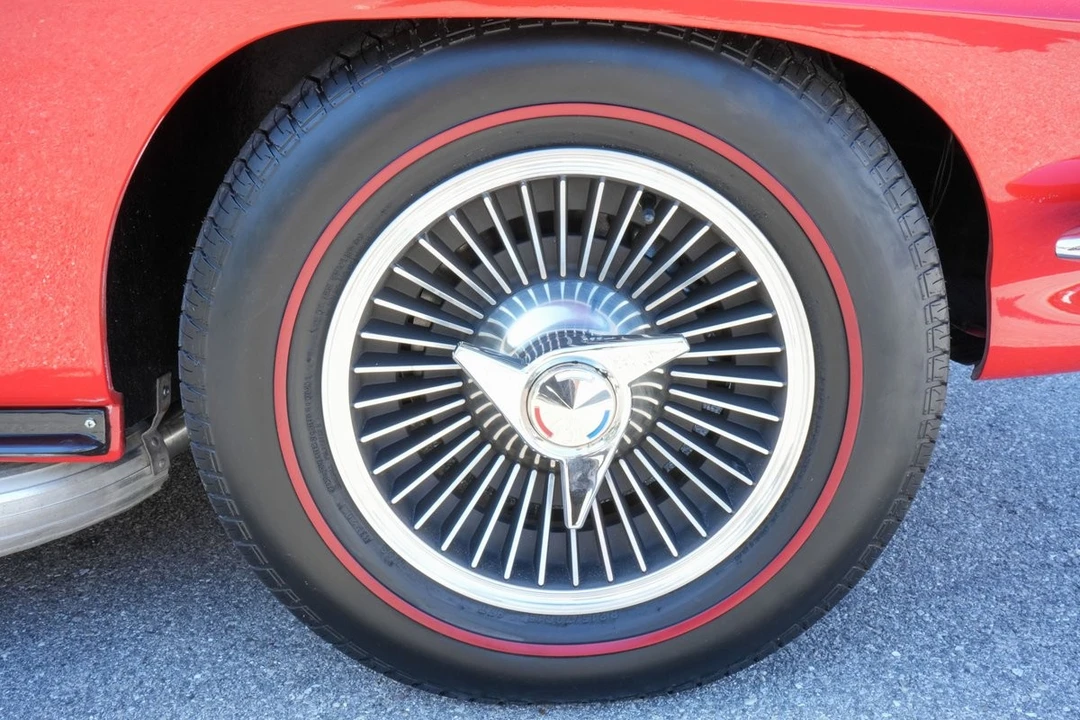 1967 Chevrolet Corvette C2 427 - Image 17 of 31