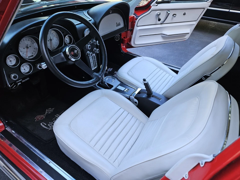 1967 Chevrolet Corvette C2 - Image 11 of 21