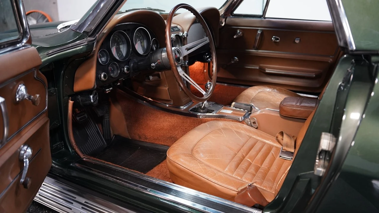 1967 Chevrolet Corvette C2 - Image 5 of 12