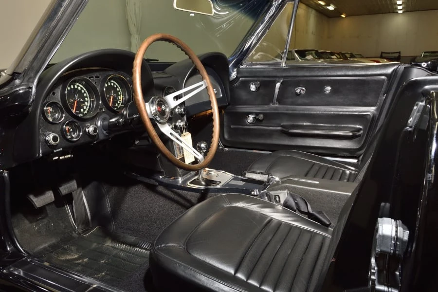 1967 Chevrolet Corvette C2 - Image 23 of 31