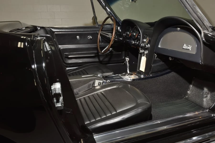 1967 Chevrolet Corvette C2 - Image 24 of 31