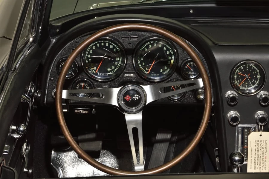1967 Chevrolet Corvette C2 - Image 21 of 31