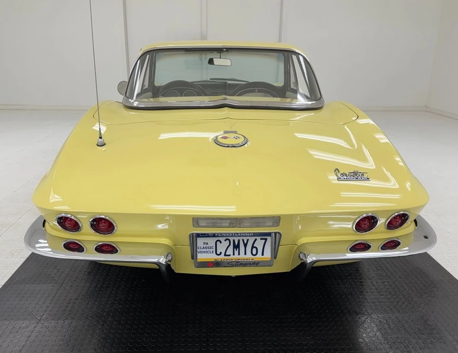 1967 Chevrolet Corvette C2 - Image 10 of 31