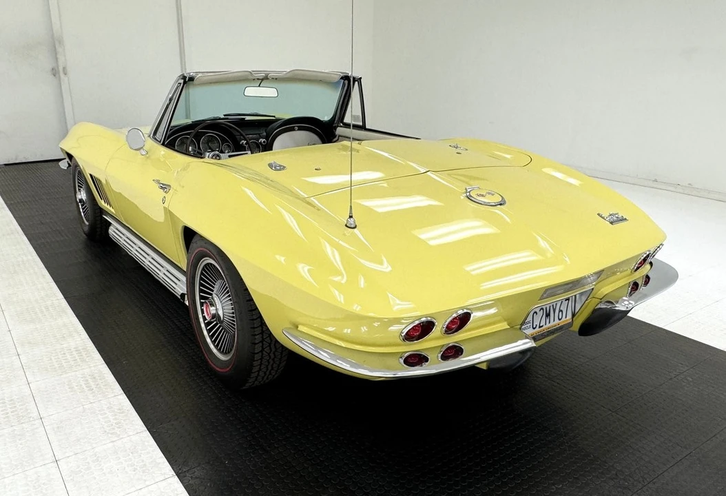 1967 Chevrolet Corvette C2 - Image 9 of 31