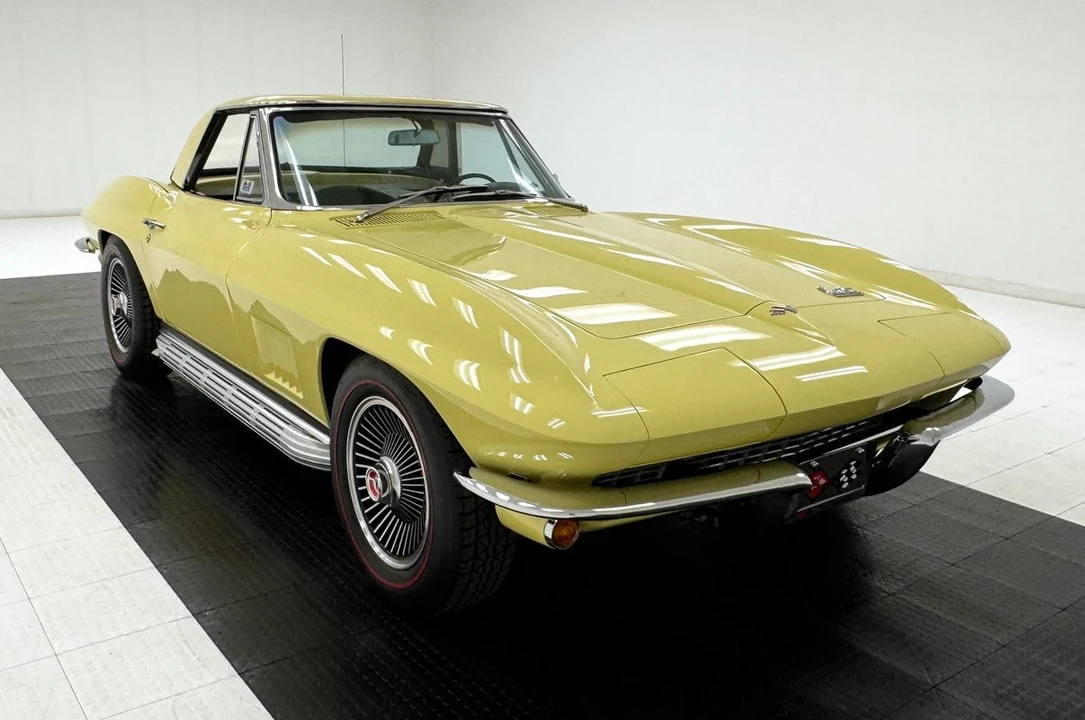 1967 Chevrolet Corvette C2 - Image 13 of 31