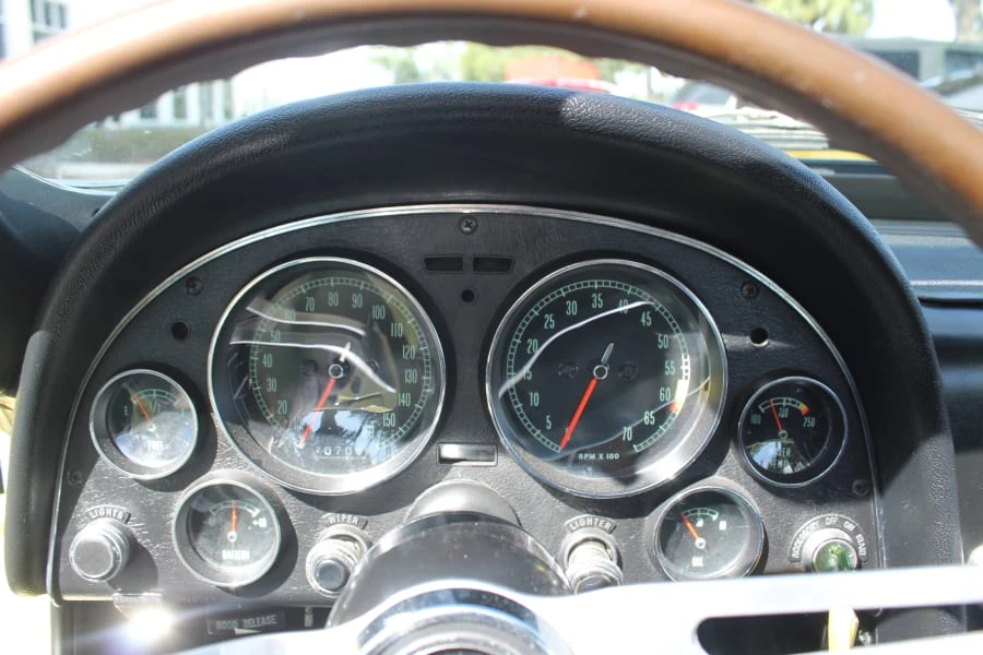 1967 Chevrolet Corvette C2 - Image 5 of 12