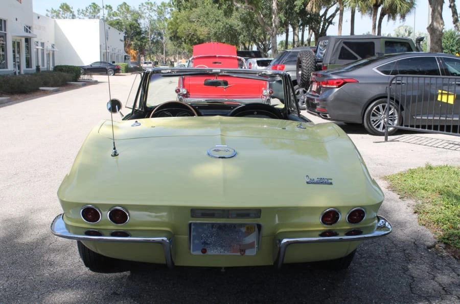 1967 Chevrolet Corvette C2 - Image 11 of 12
