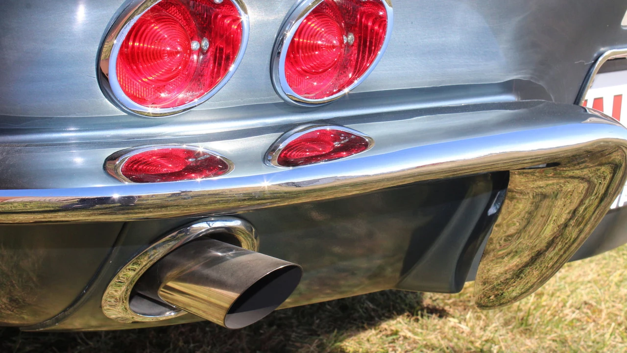 1967 Chevrolet Corvette C2 - Image 16 of 23