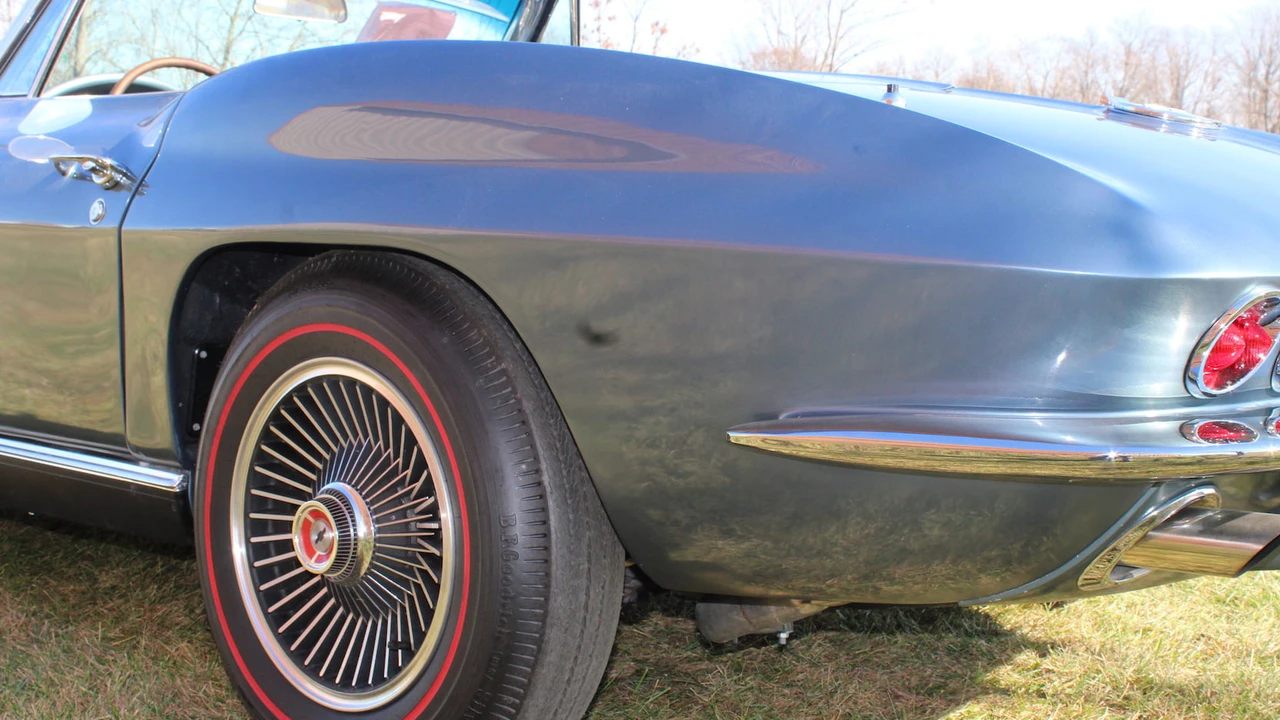 1967 Chevrolet Corvette C2 - Image 19 of 23
