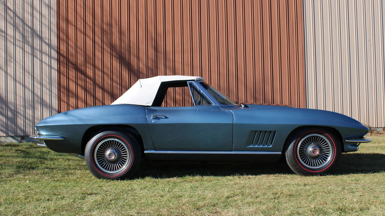 1967 Chevrolet Corvette C2 - Image 22 of 23
