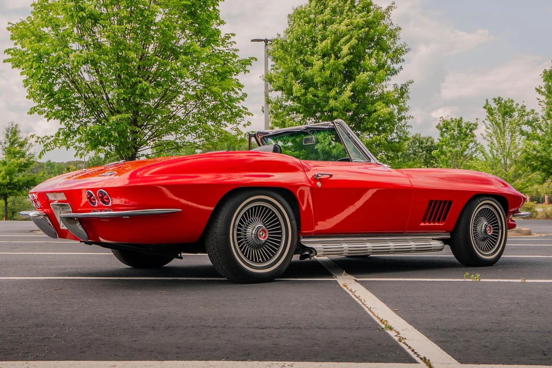 1967 Chevrolet Corvette C2 - Image 4 of 31