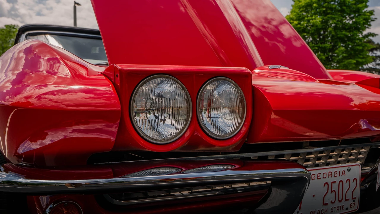 1967 Chevrolet Corvette C2 - Image 17 of 31