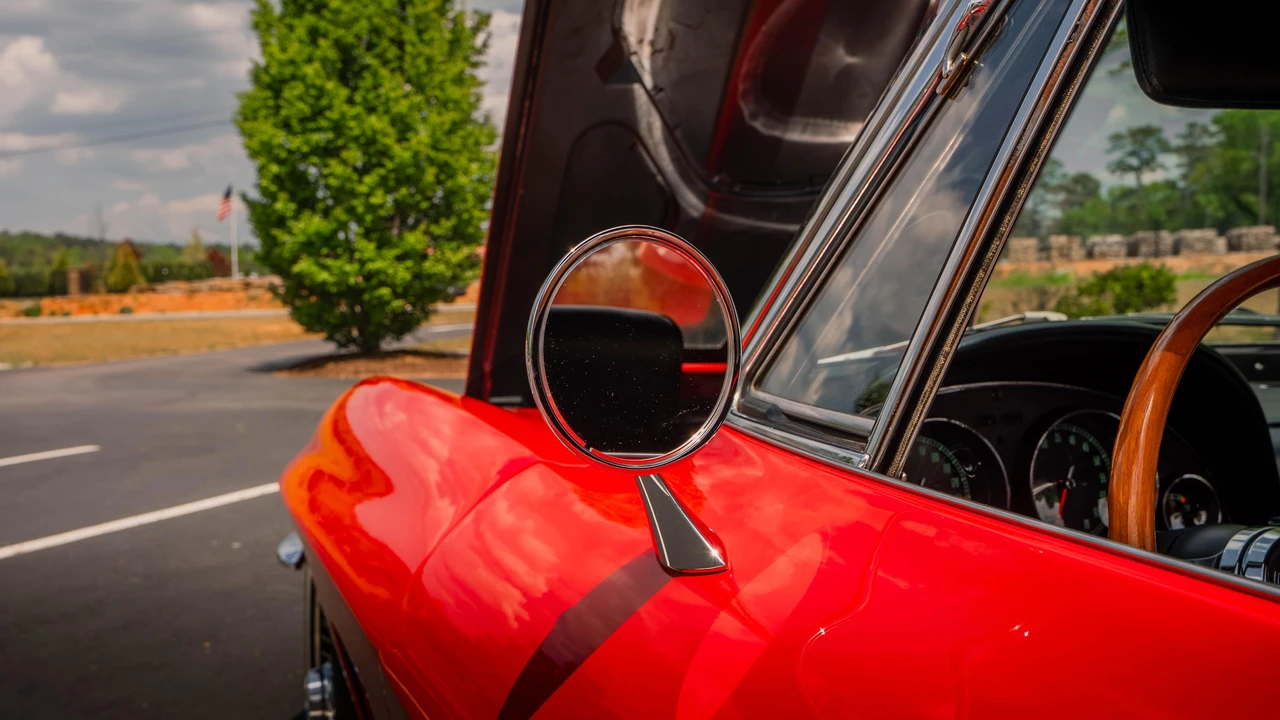 1967 Chevrolet Corvette C2 - Image 27 of 31
