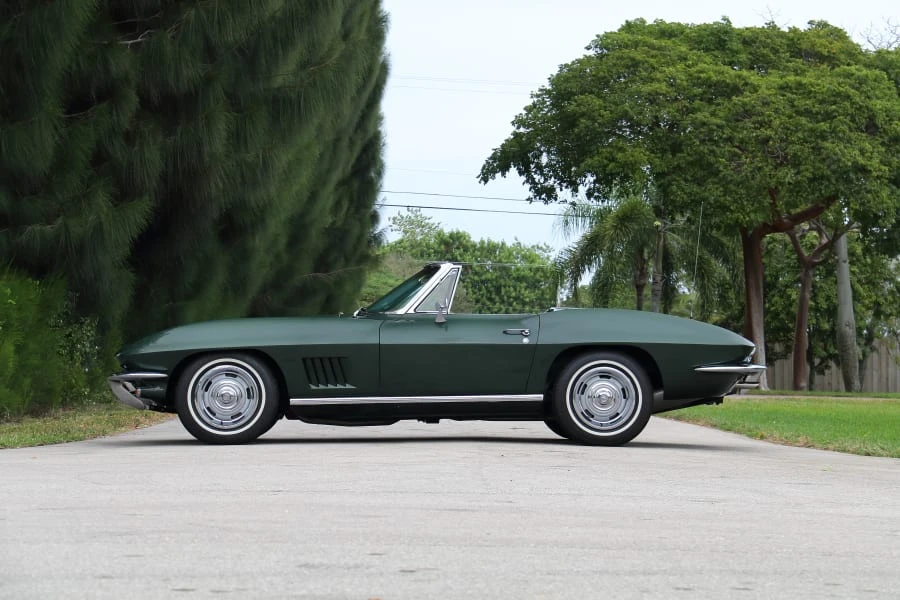 1967 Chevrolet Corvette C2 - Image 2 of 24