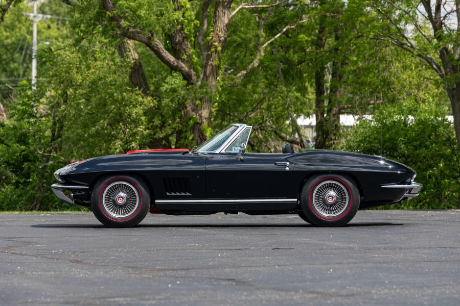 1967 Chevrolet Corvette C2 - Image 11 of 31