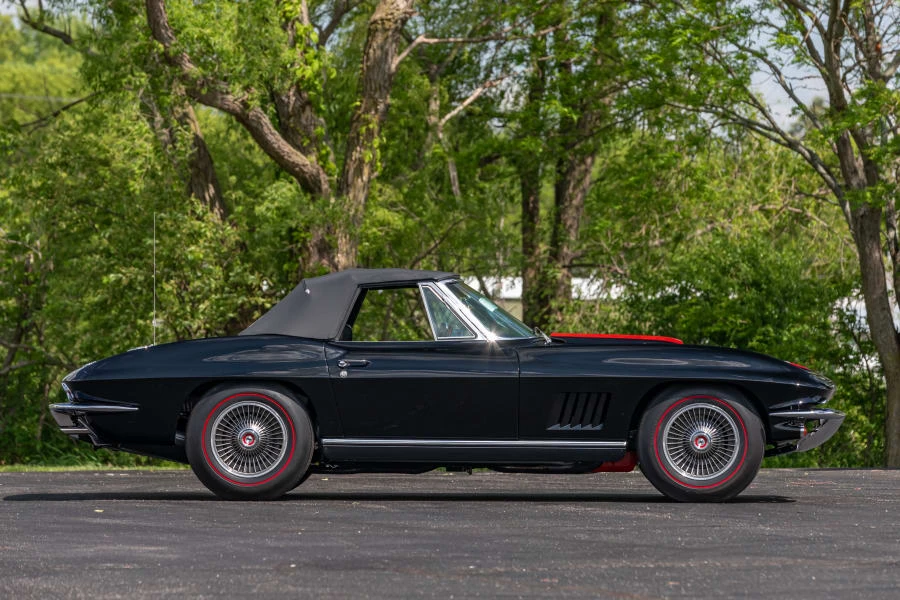 1967 Chevrolet Corvette C2 - Image 12 of 31