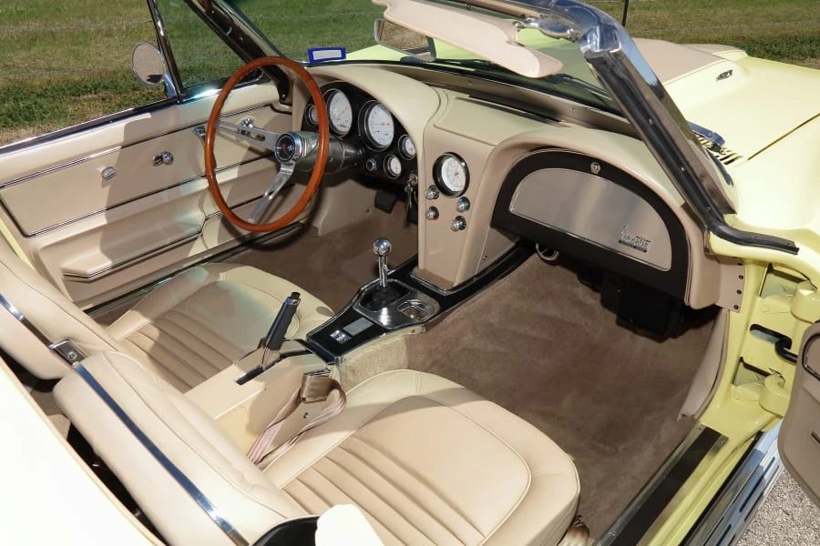 1967 Chevrolet Corvette C2 - Image 17 of 27