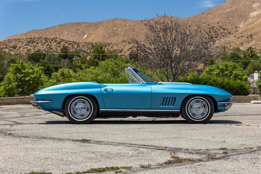 1967 Chevrolet Corvette C2 - Image 17 of 31