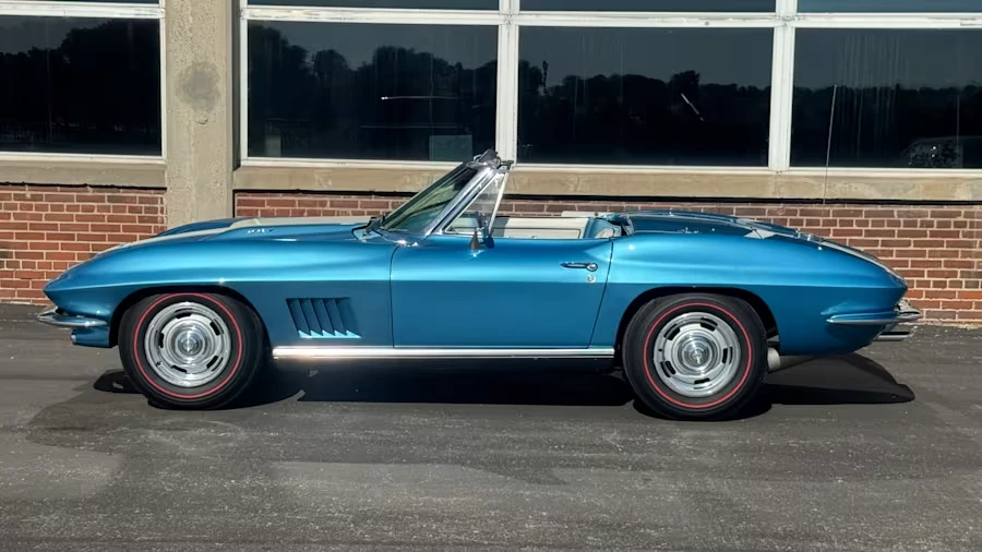 1967 Chevrolet Corvette C2 - Image 2 of 18