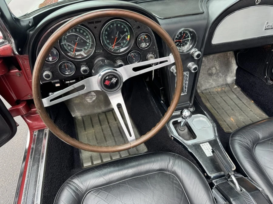 1967 Chevrolet Corvette C2 - Image 10 of 12