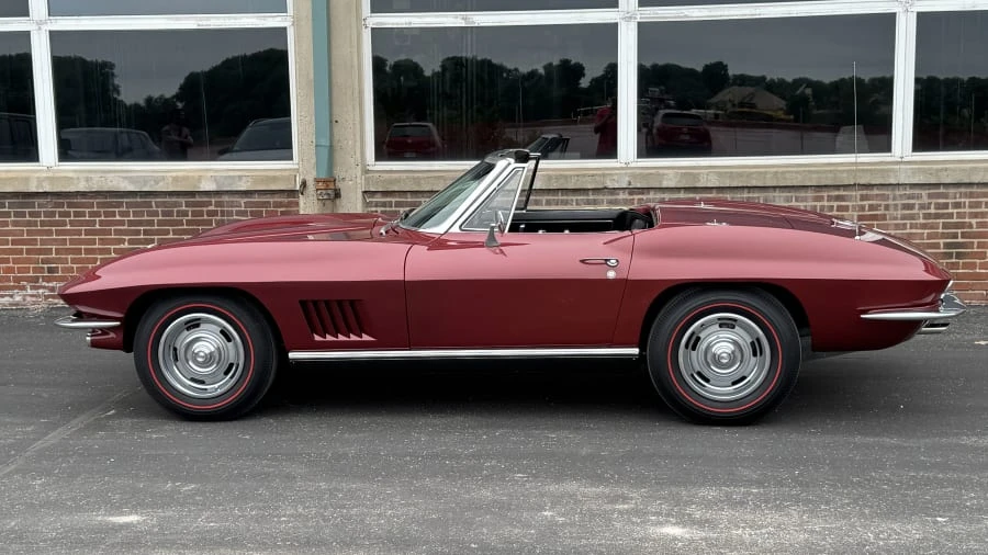 1967 Chevrolet Corvette C2 - Image 2 of 12
