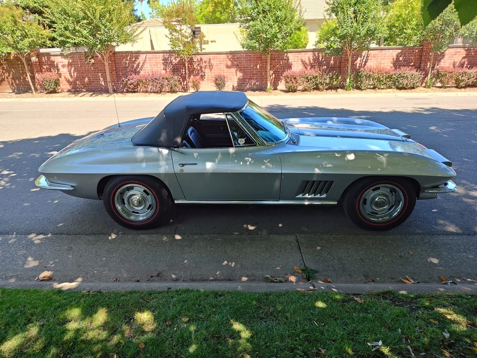 1967 Chevrolet Corvette C2 - Image 10 of 31