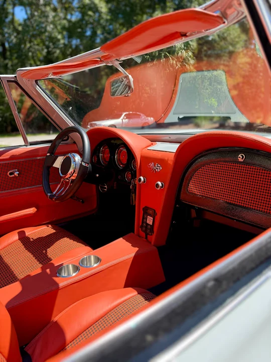 1967 Chevrolet Corvette C2 - Image 29 of 31