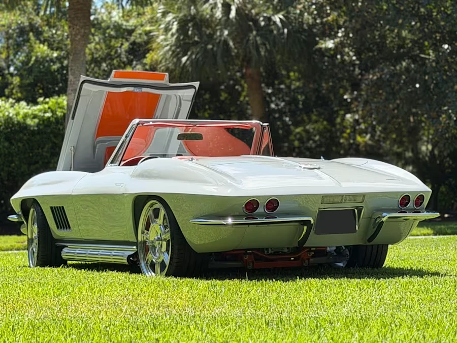 1967 Chevrolet Corvette C2 - Image 2 of 31