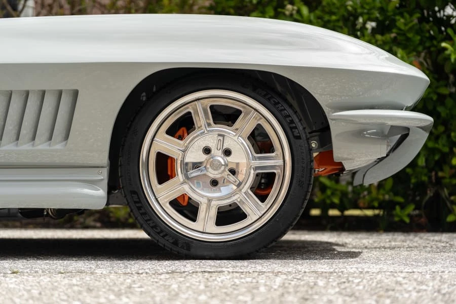 1967 Chevrolet Corvette C2 - Image 8 of 31