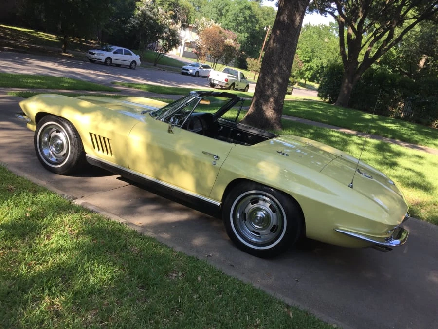 1967 Chevrolet Corvette C2 - Image 8 of 11