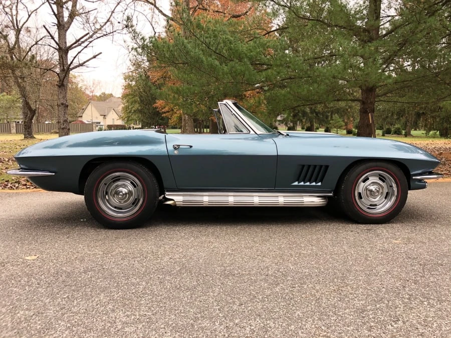 1967 Chevrolet Corvette C2 - Image 11 of 12
