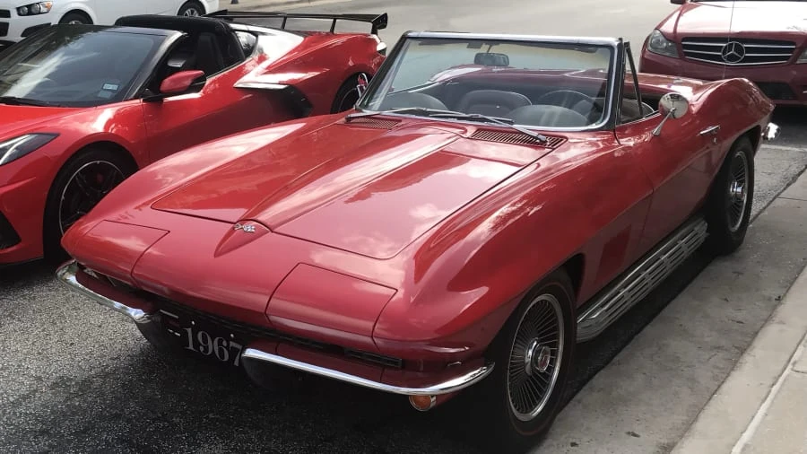 1967 Chevrolet Corvette C2 - Image 8 of 10